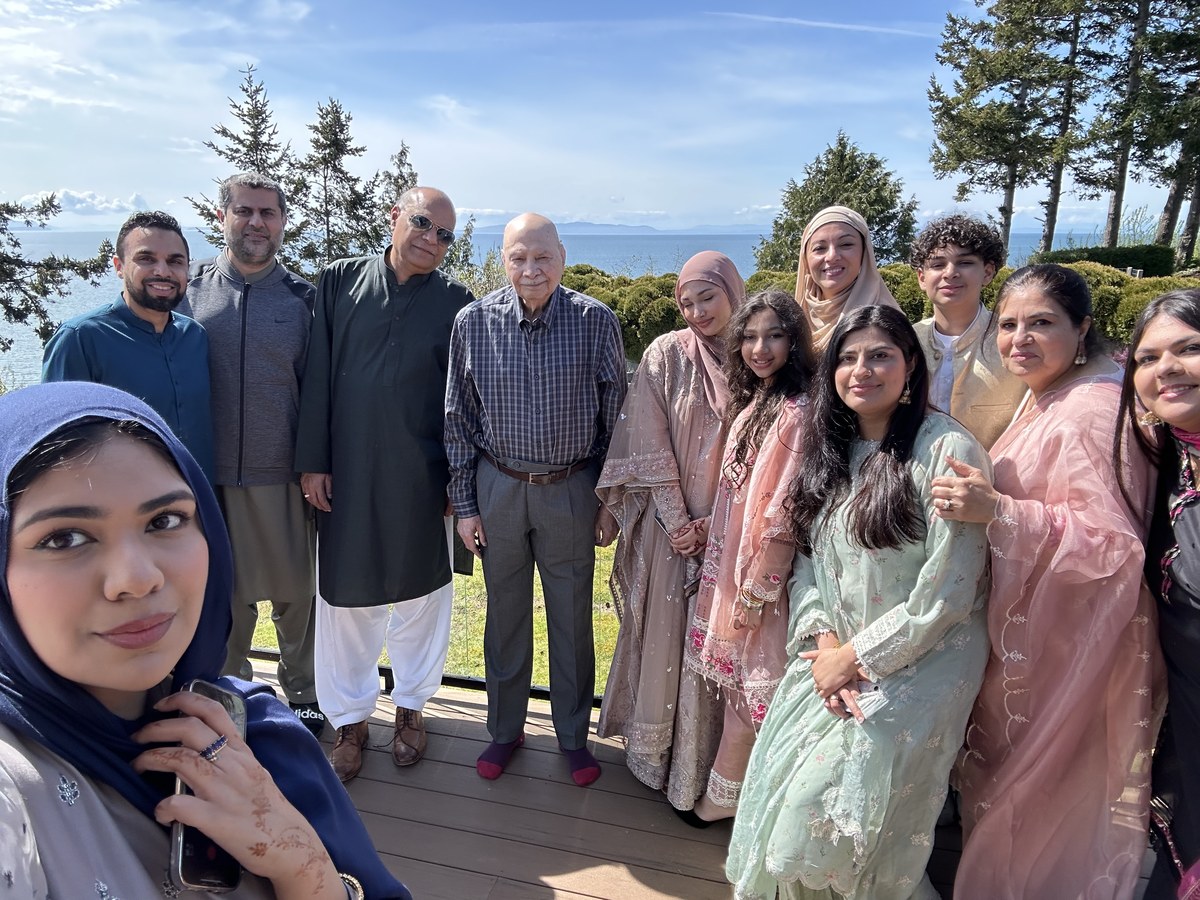 Aslam Hayat at his 91st birthday celebration